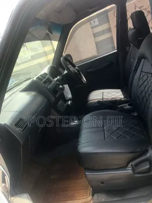 Toyota RAV4 1999 Blue