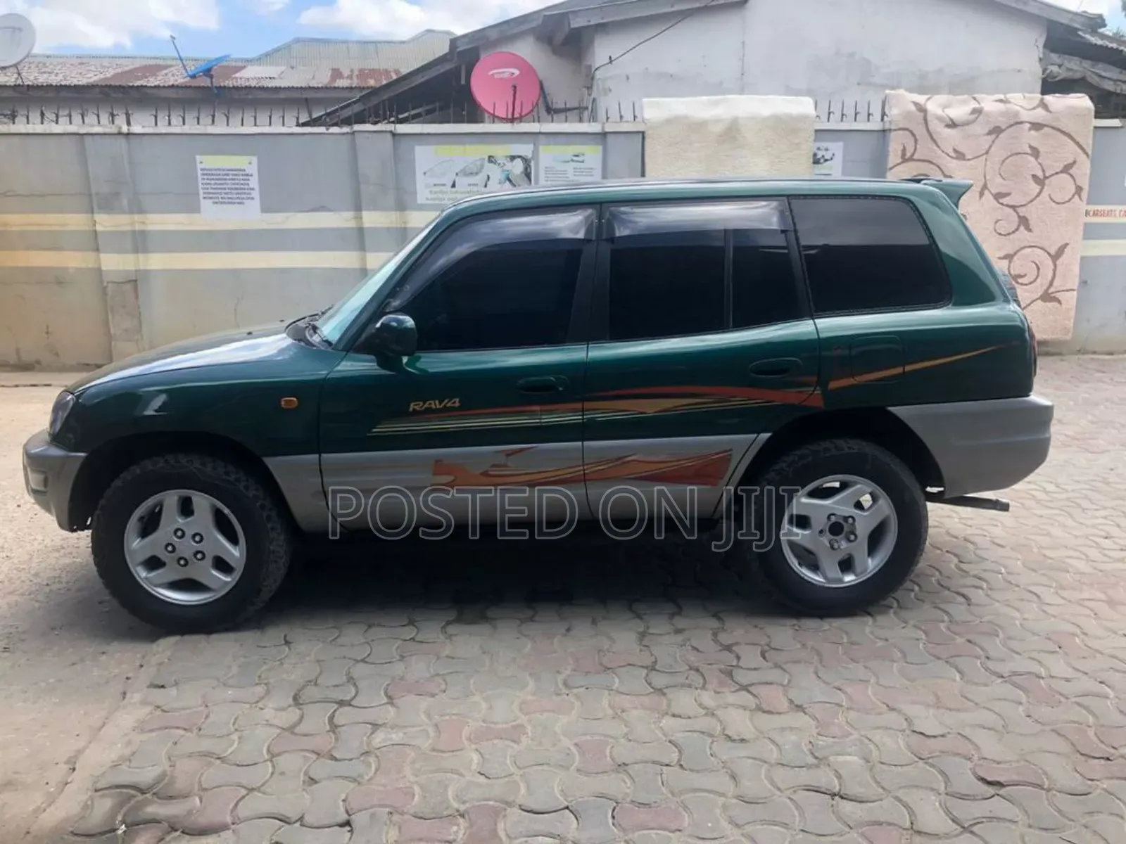 Toyota RAV4 1999 Blue