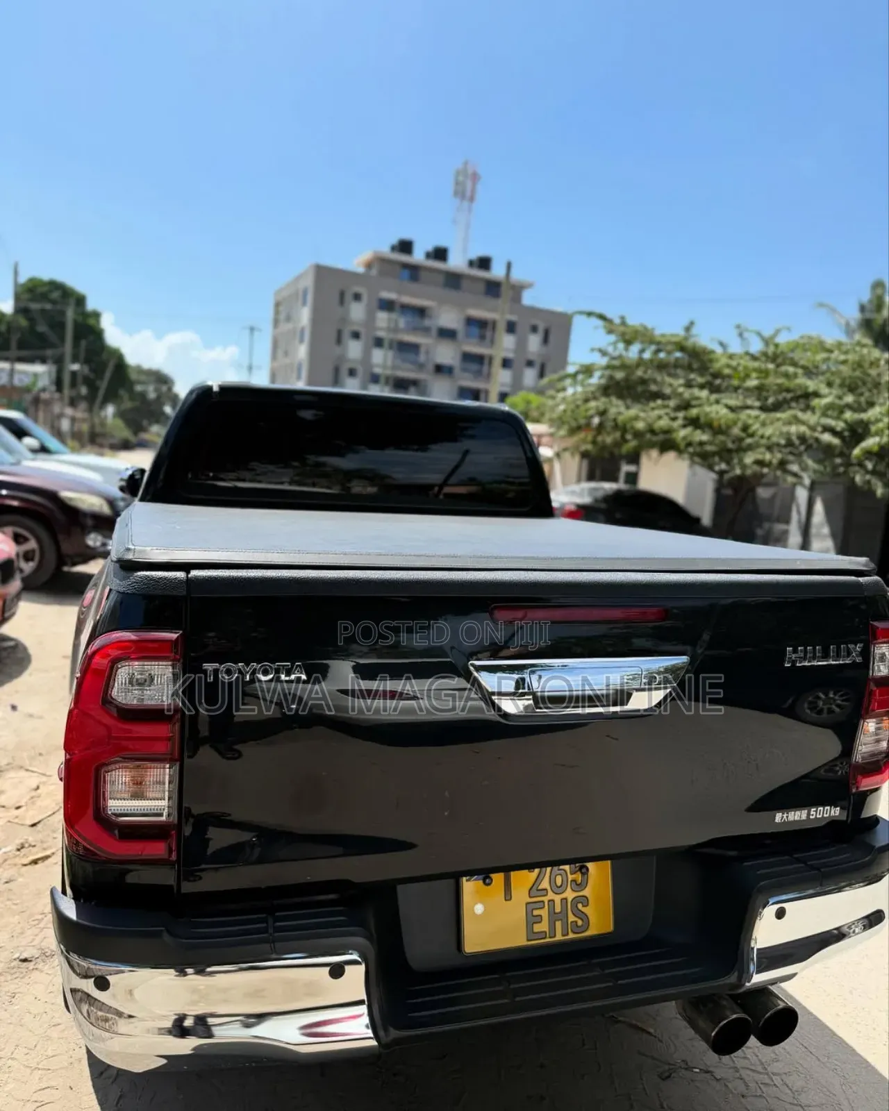 Toyota Hilux 2020 Black