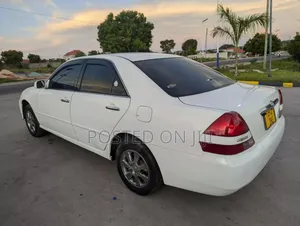 Toyota Mark II 2004 White