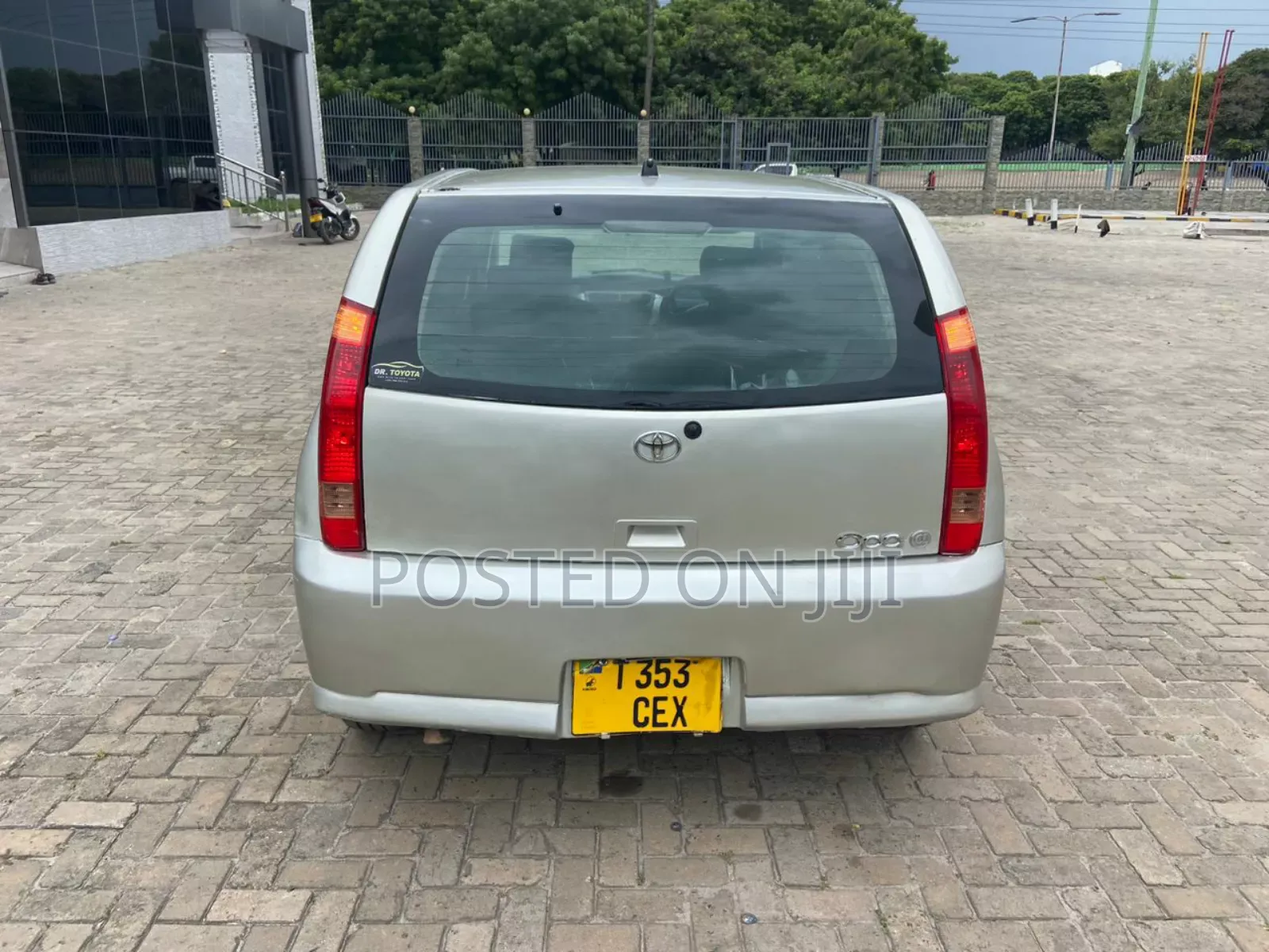 Toyota Opa 2002 Silver