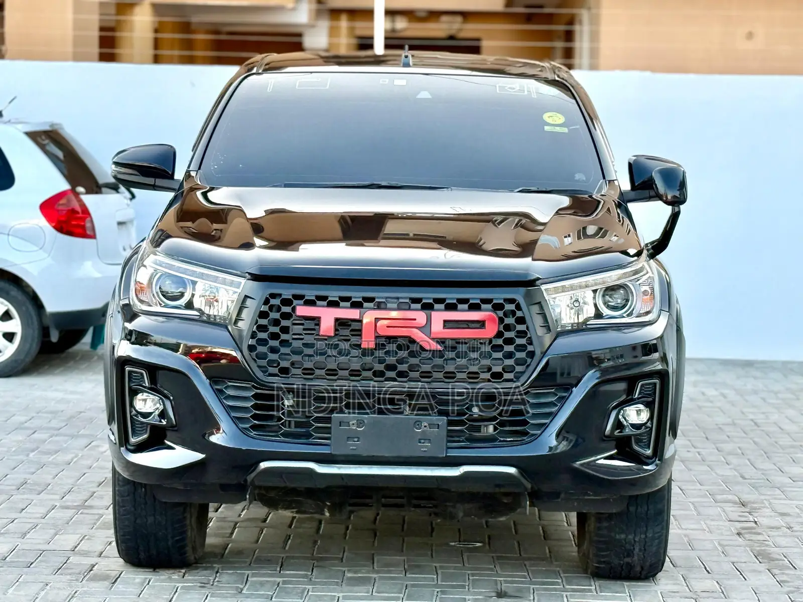 Toyota Hilux 2020 Black