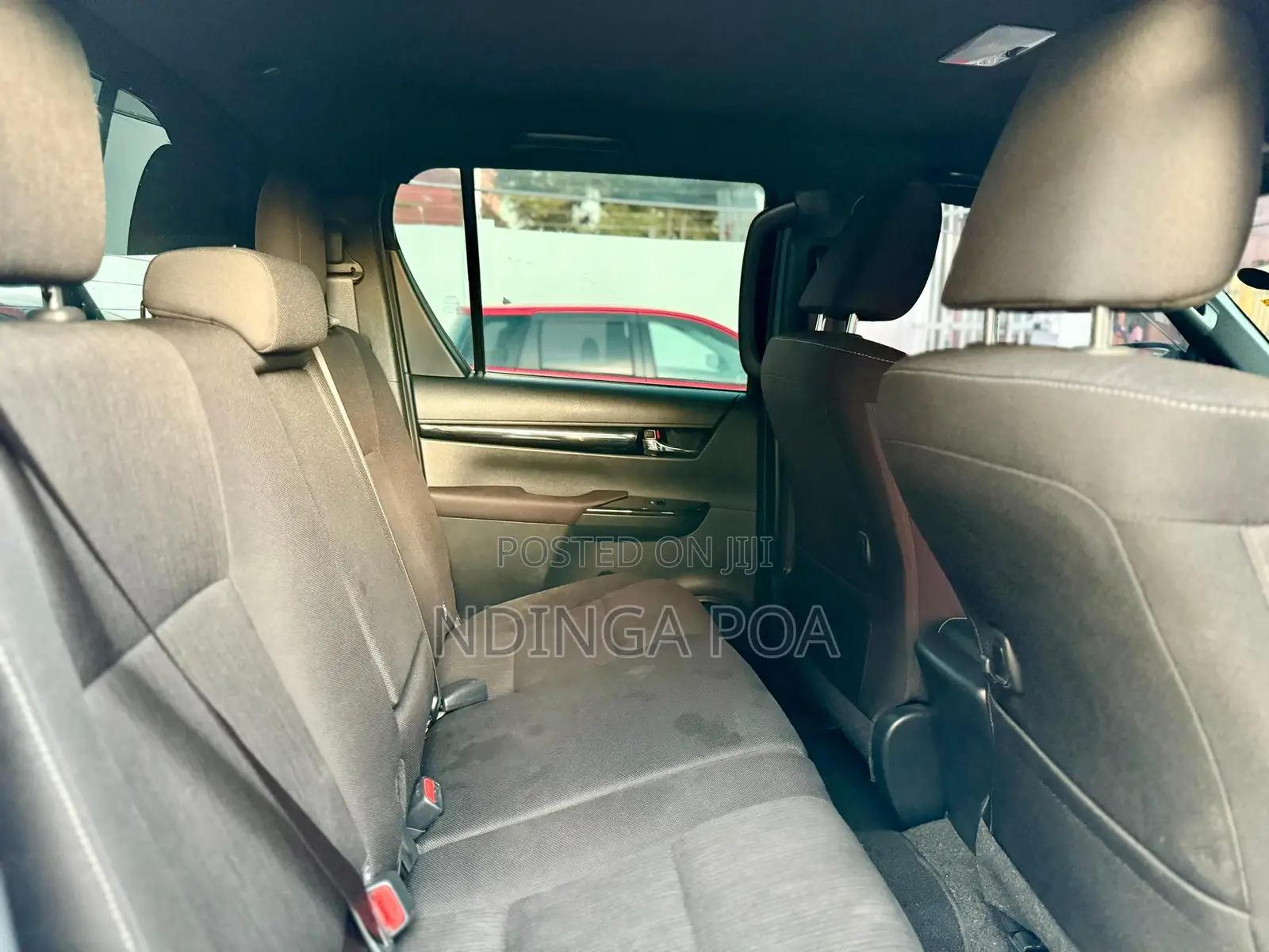 Toyota Hilux 2020 Black