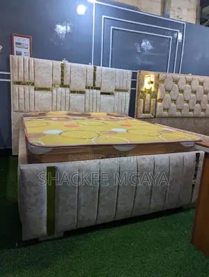 Veda Sofa 5/6 High Quality