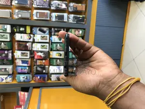 Infinix Hot 8 32 GB Blue