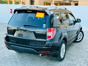 Subaru Forester 2011 Black