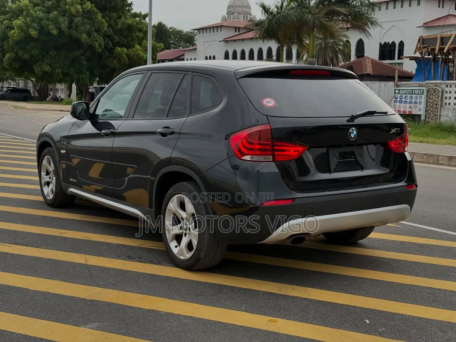 BMW X1 2011 Black