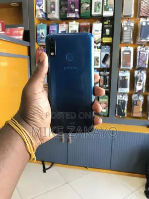 Infinix Hot 8 32 GB Blue