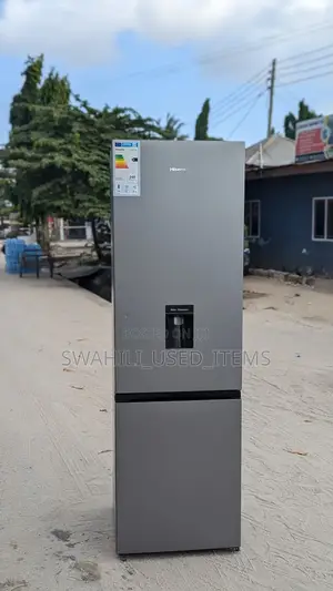 Hisense Fridge 270L Used (Uza Nunua Na SWAHILI_USED_ITEMS)