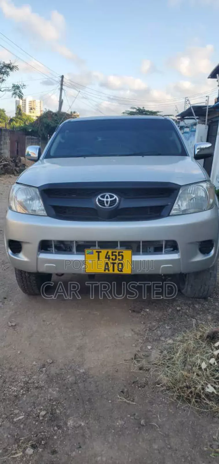 Toyota Hilux 2.5 D-4D 4X4 SRX 2011 Silver