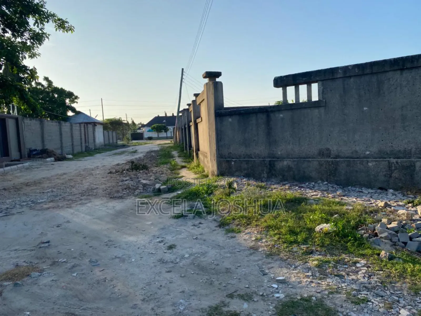 Kiwanja SQM 750 Kinauzwa Mbweni Ubungo Block D
