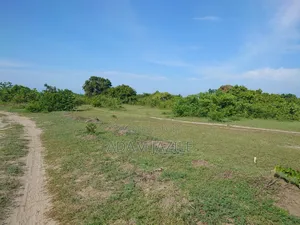 Kiwanja Kinauzwa Magambani Bagamoyo