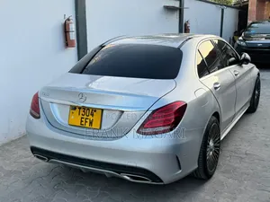 Mercedes-Benz C200 2015 Silver