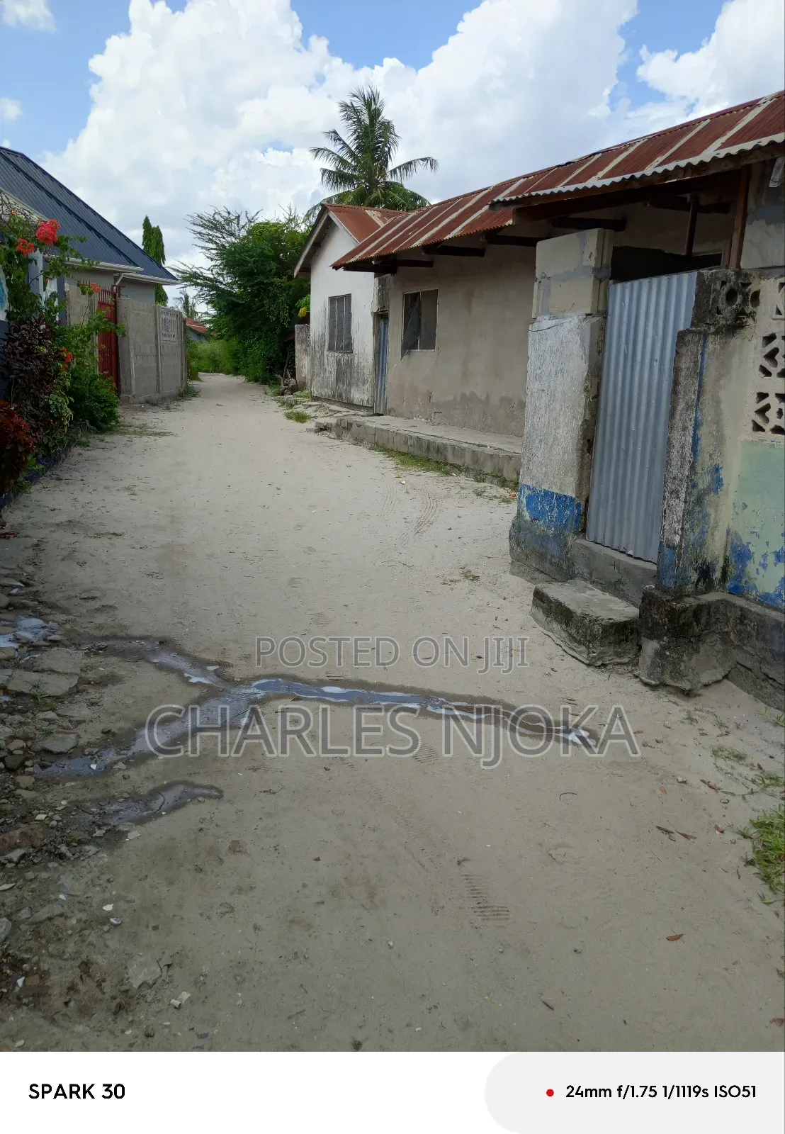 7bdrm Apartment in Tanzania Dare Salaam for sale