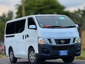 Nissan Caravan (Urvan) 2013 White