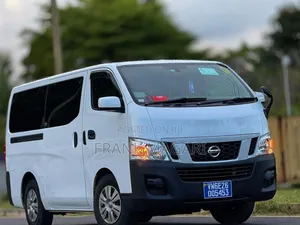 Nissan Caravan (Urvan) 2013 White