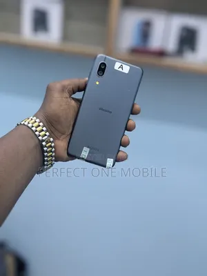 Sharp Aquos Sense 3 SHV45 64 GB Black