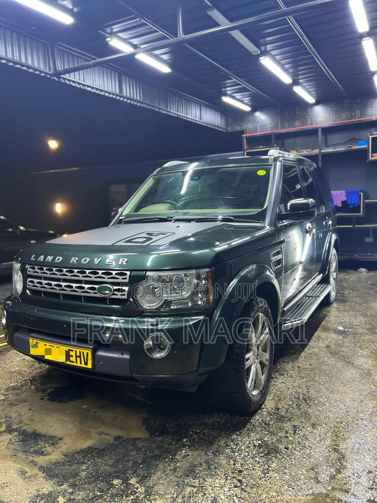 Land Rover Discovery 2010 Green