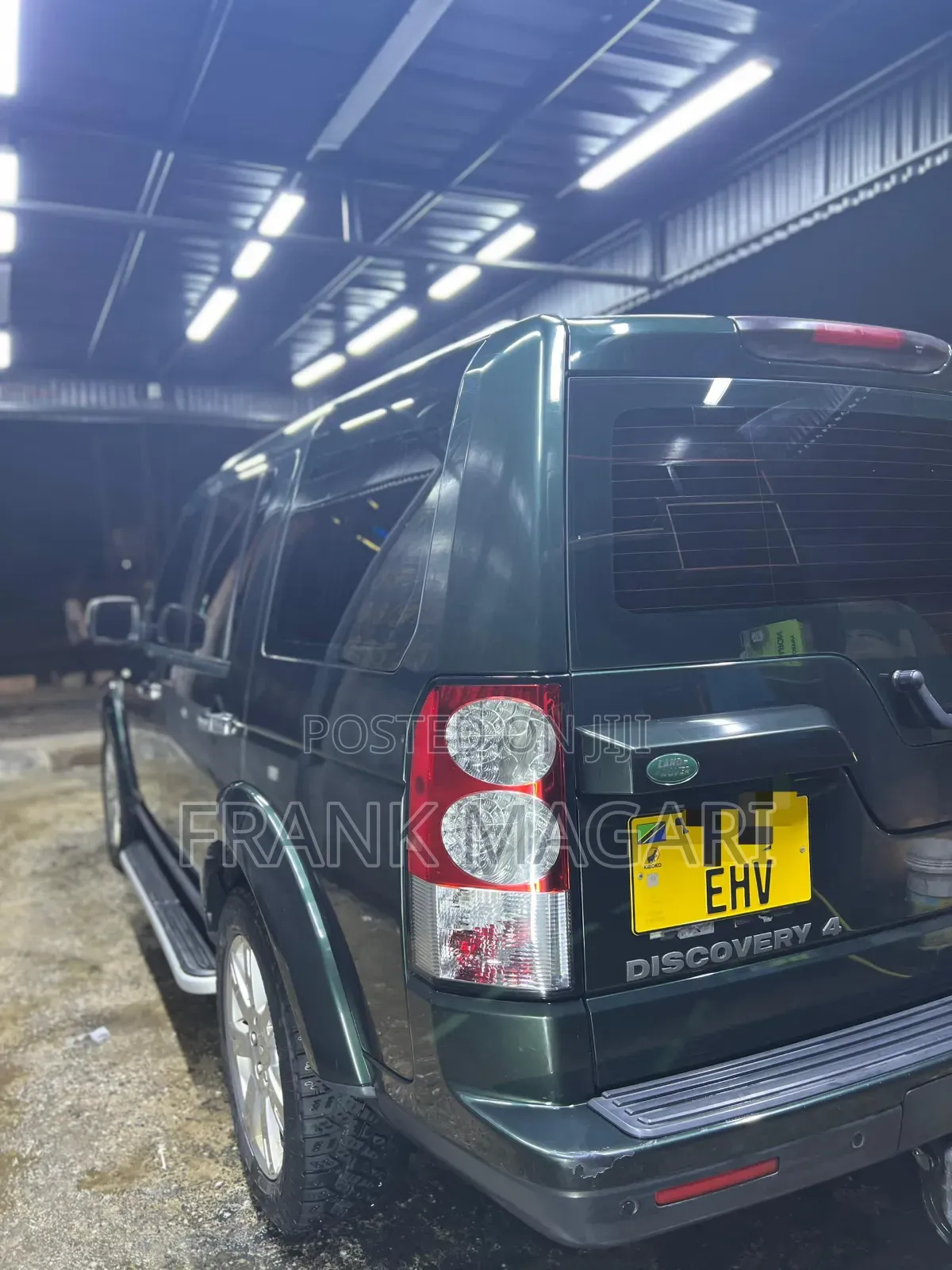 Land Rover Discovery 2010 Green
