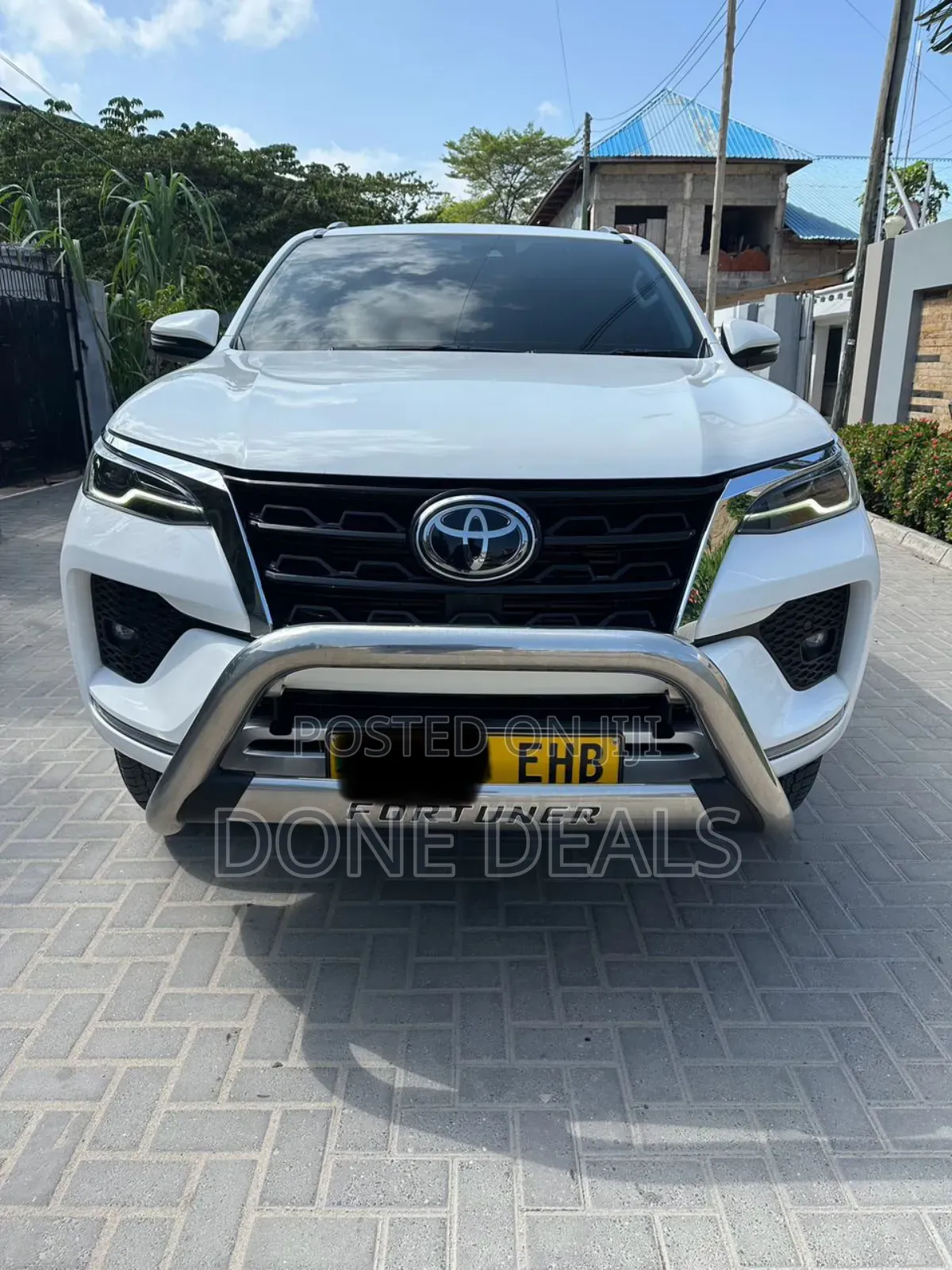 Toyota Fortuner 2022 White