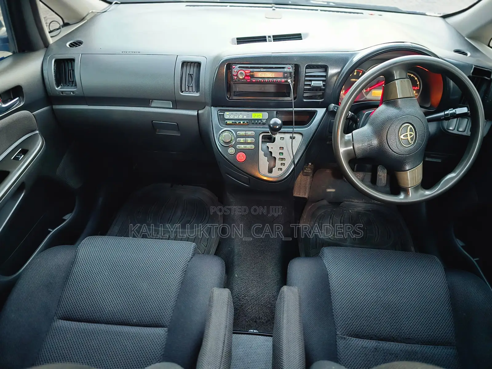 Toyota Wish 2005 Blue