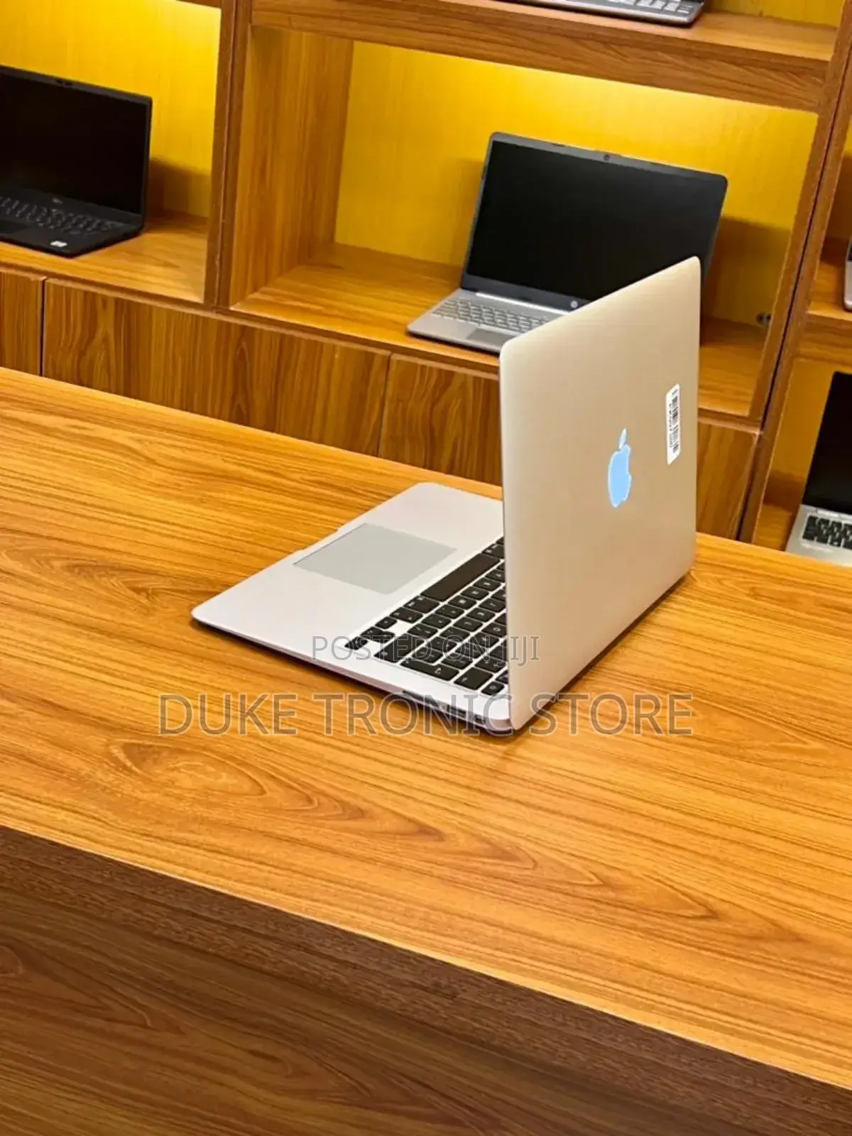 Laptop Apple MacBook Air 2017 8GB Intel Core I5 SSD 256GB