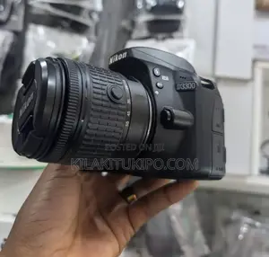 Nikon D3300 With 18-55mm