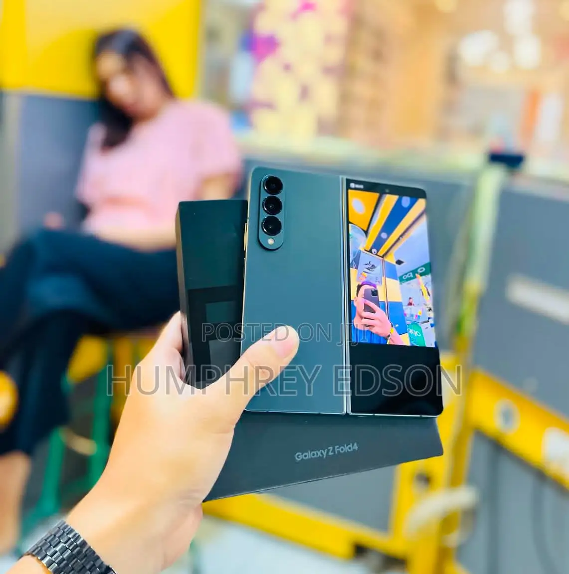 New Samsung Galaxy Z Fold4 256 GB Gray