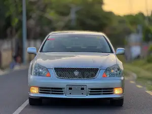 Toyota Crown Royale 2005 Silver
