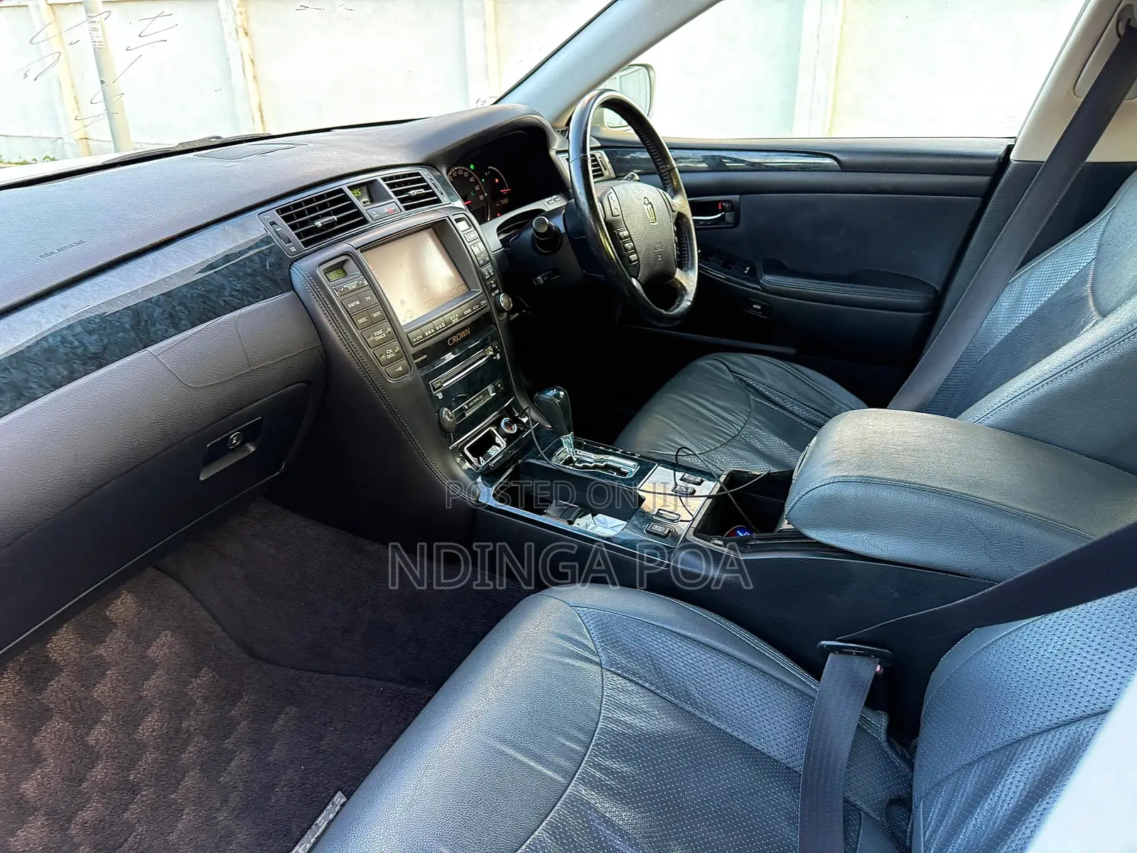 Toyota Crown Royale 2005 Silver