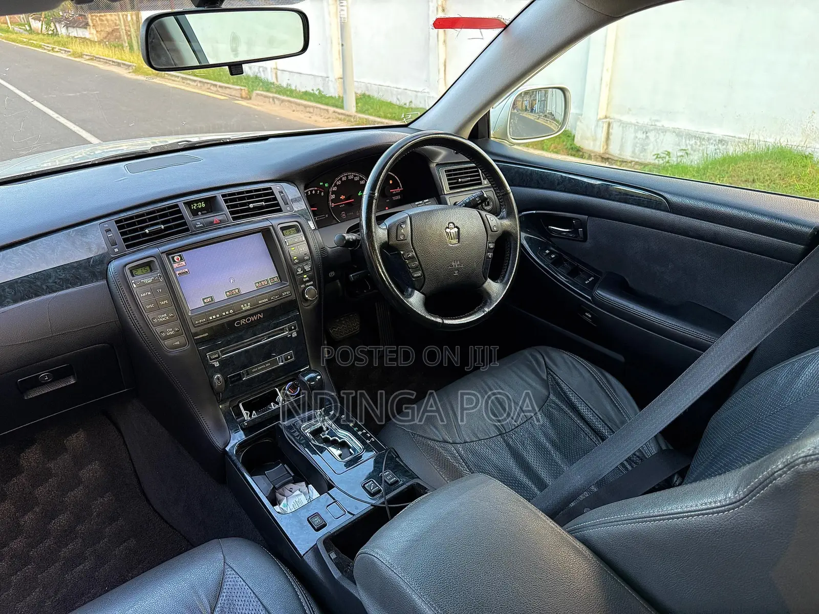 Toyota Crown Royale 2005 Silver