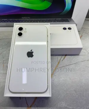 New Apple iPhone 11 128 GB White