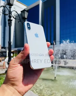 Apple iPhone X 64 GB White