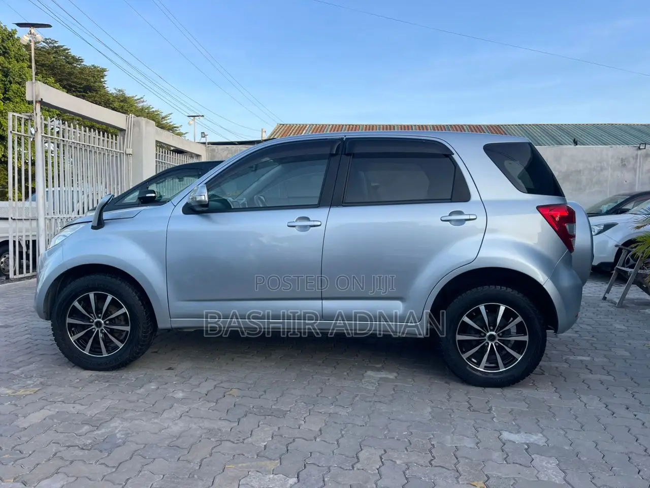 Toyota Rush 1.5 RWD 2008 Silver