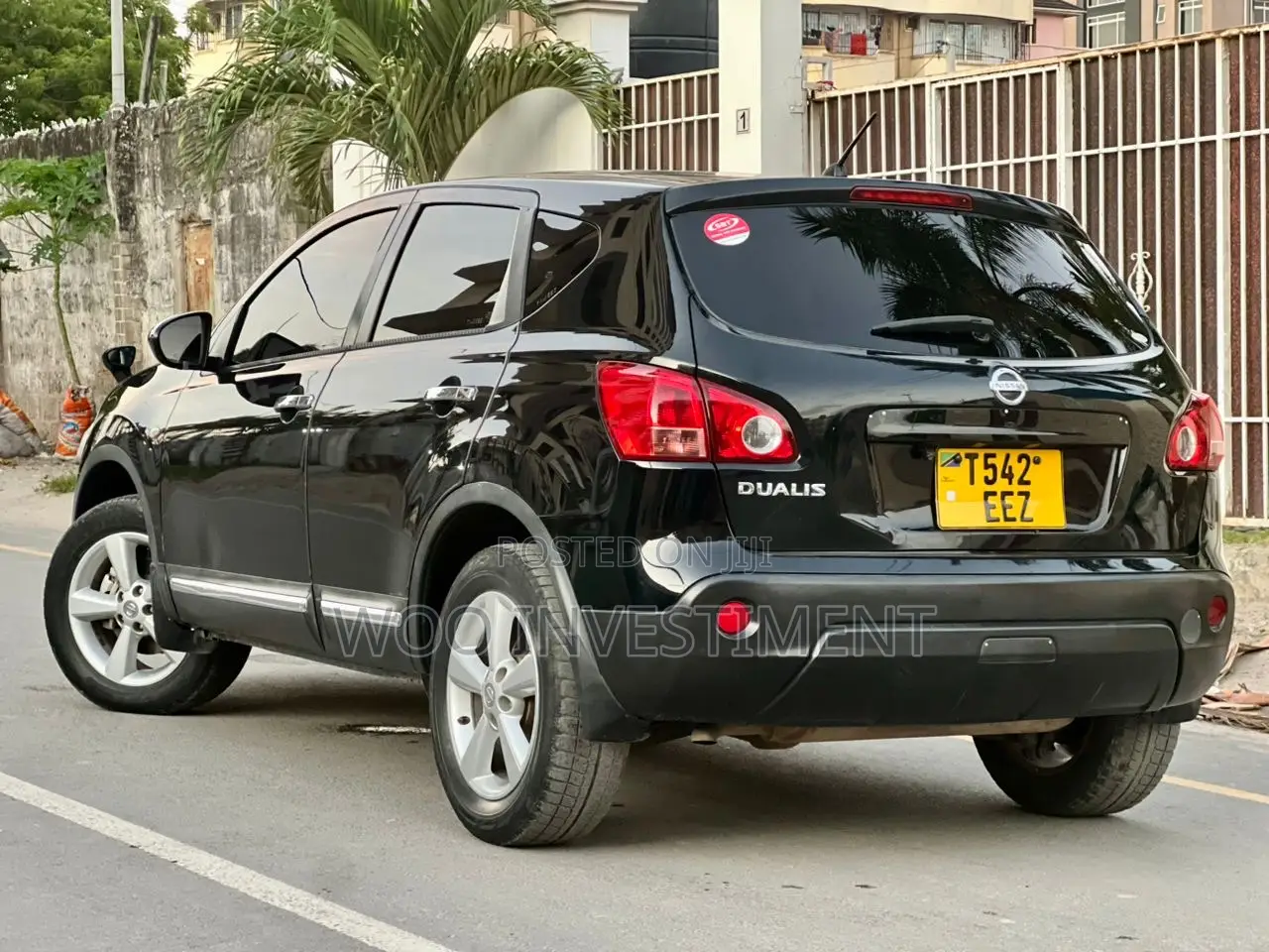 Nissan Dualis 2011 Black