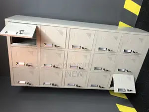 Lockers 15 Doors