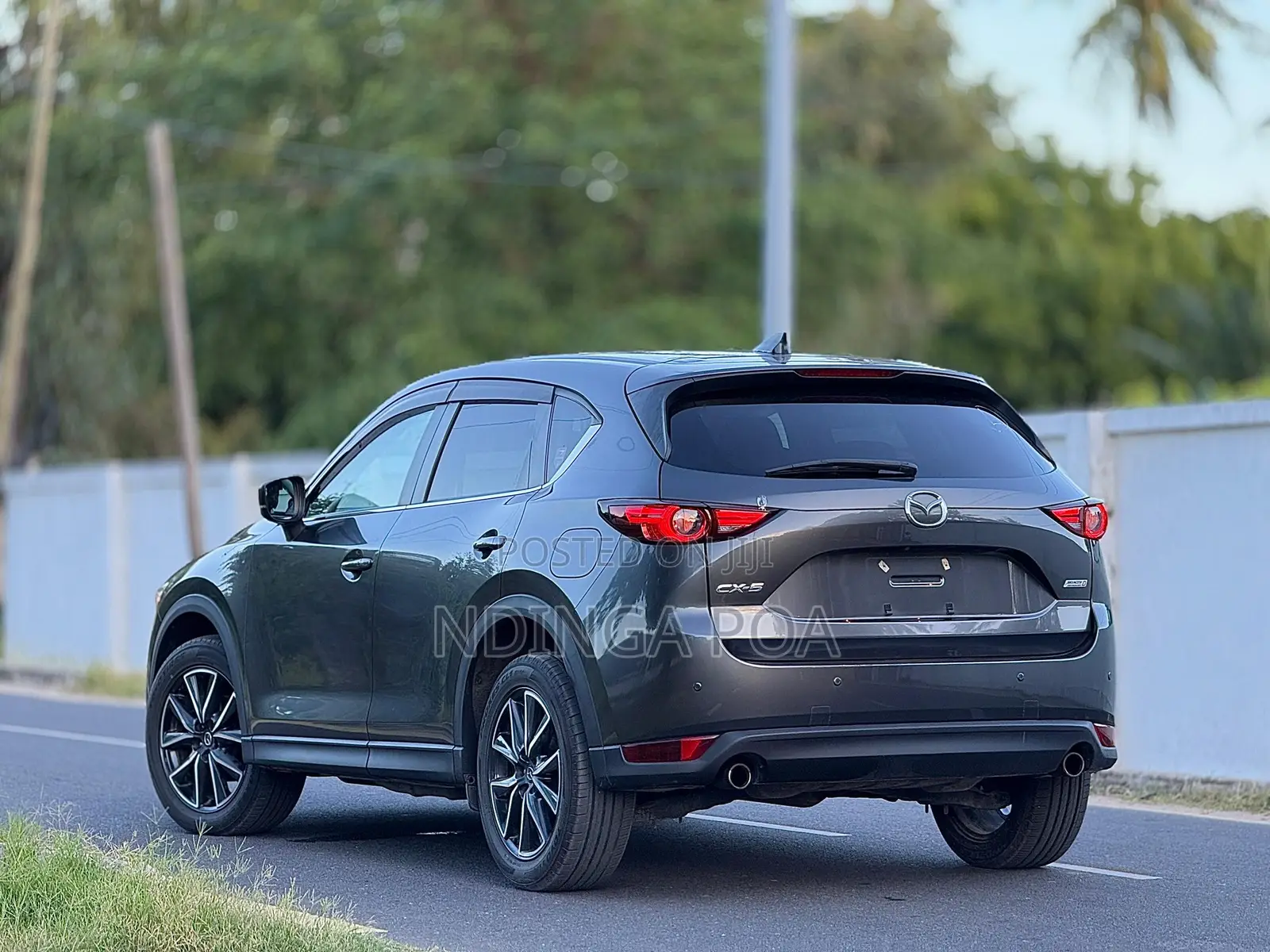 Mazda CX-5 2.2 Diesel FWD 2018 Gray
