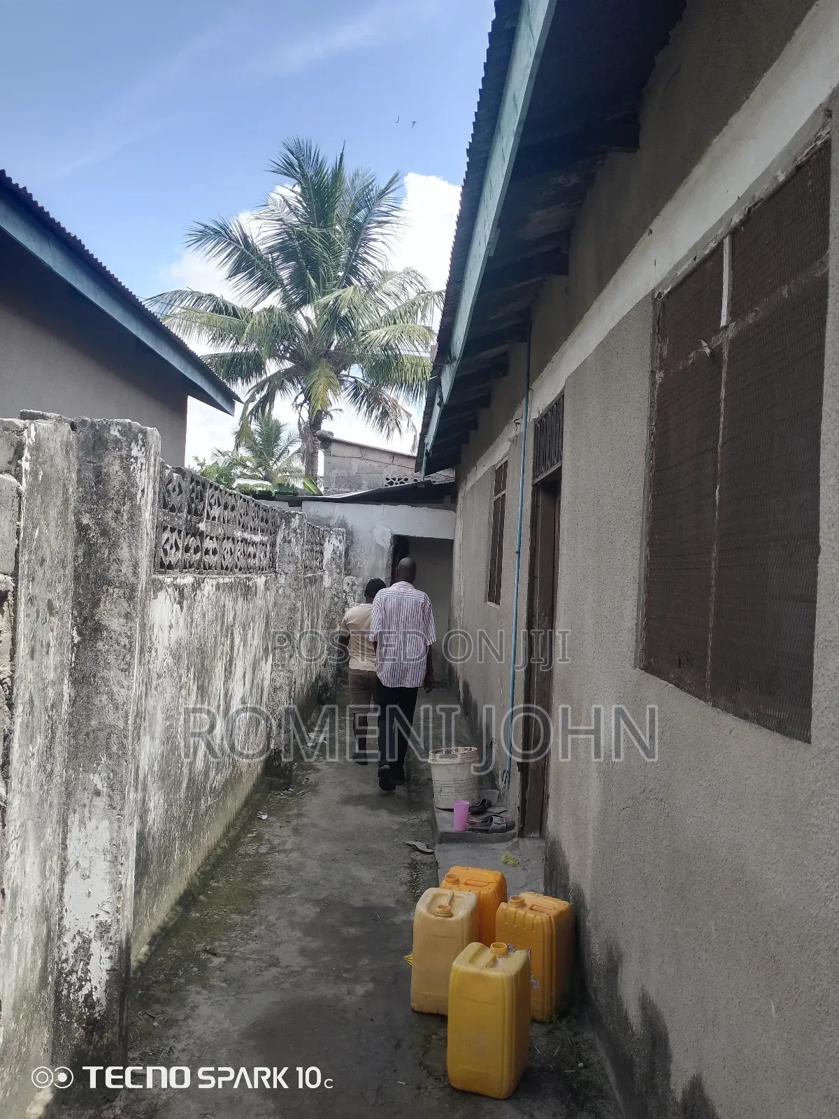 16bdrm Apartment in Tanzania Daresalaam, Ilala for sale