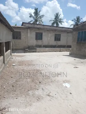 7bdrm House in Tanzania Daresalaam, Ilala for sale