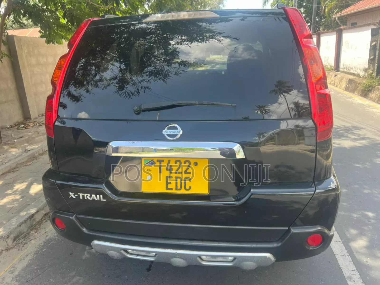 Nissan X-Trail 2011 Black