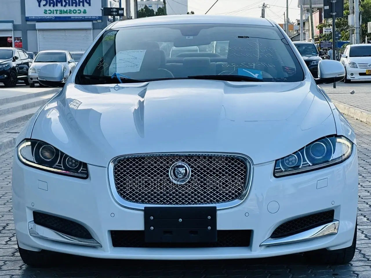 Jaguar XF 2015 White