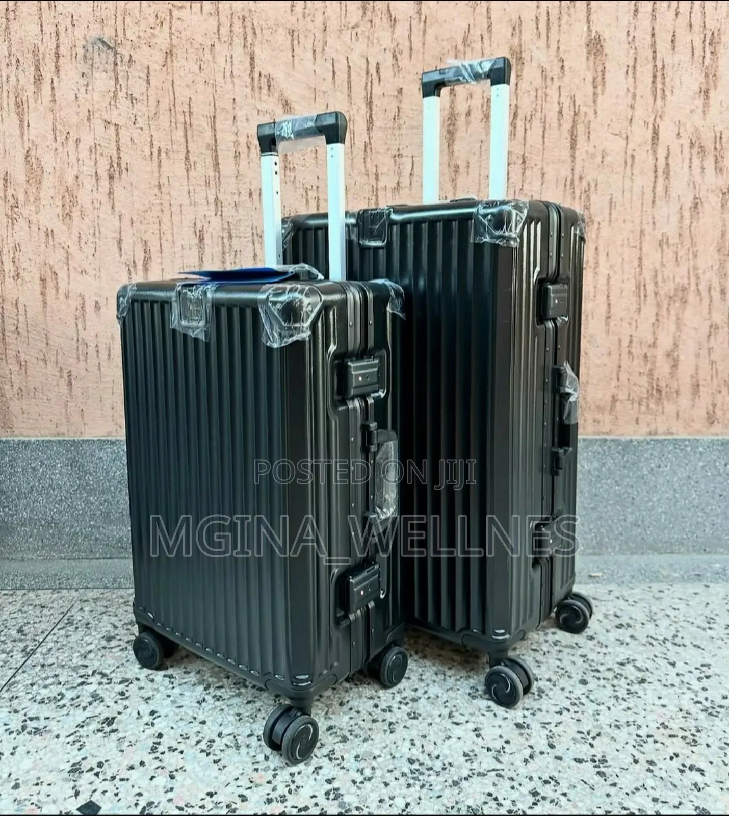 Classic Traveling Bags With Special Lock