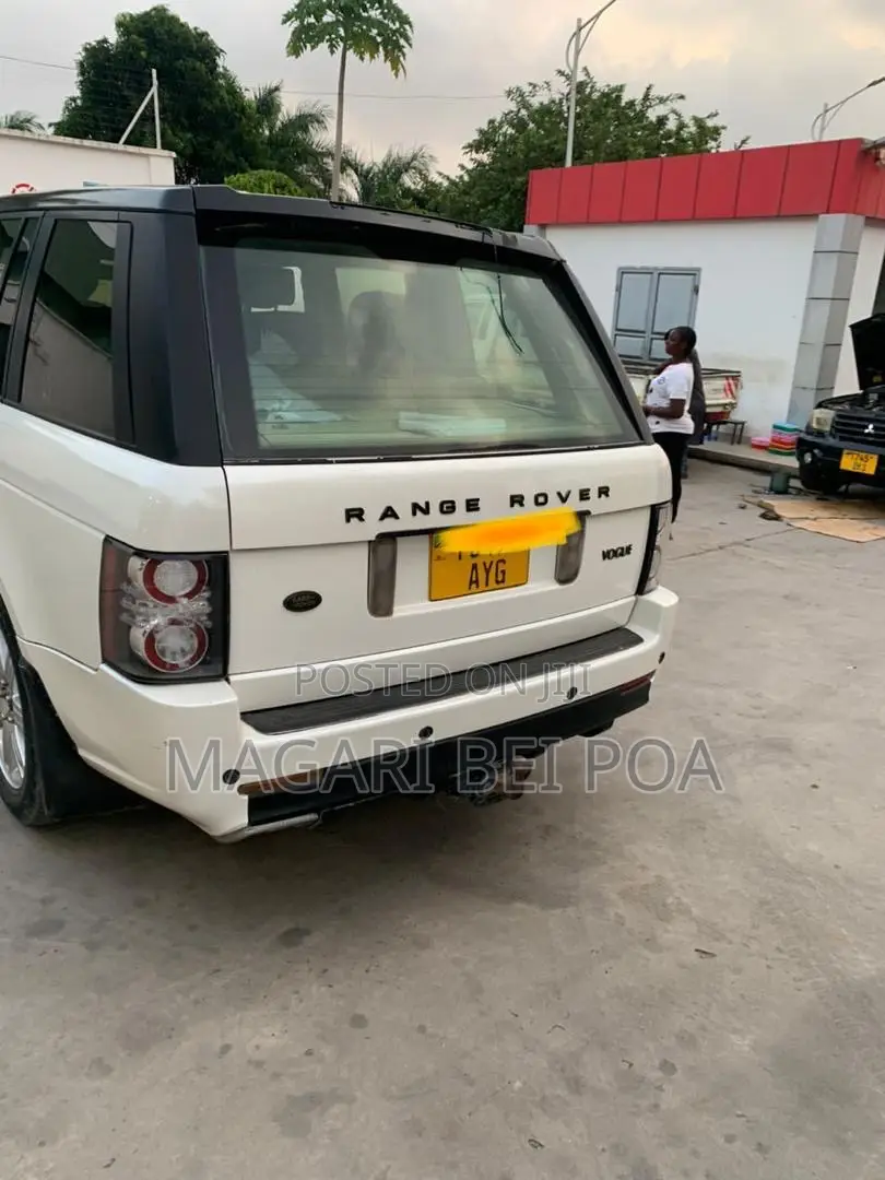 Land Rover Range Rover 2000 White