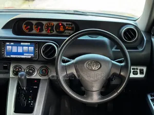Toyota Corolla Rumion 2010 Black