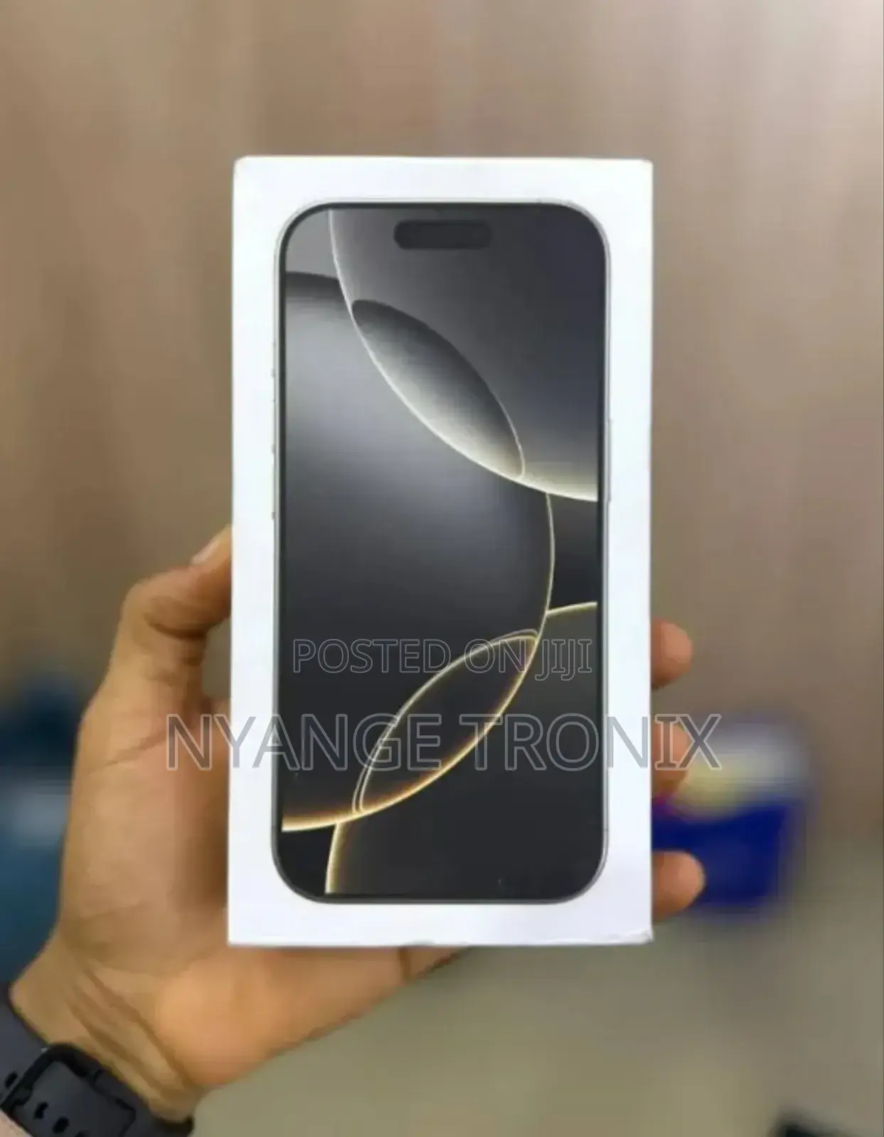 New Apple iPhone 16 Pro Max 256 GB Silver