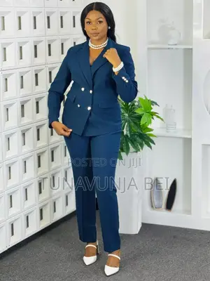 Four Button Ladies Suit