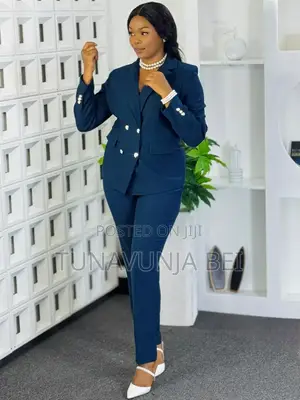 Four Button Ladies Suit