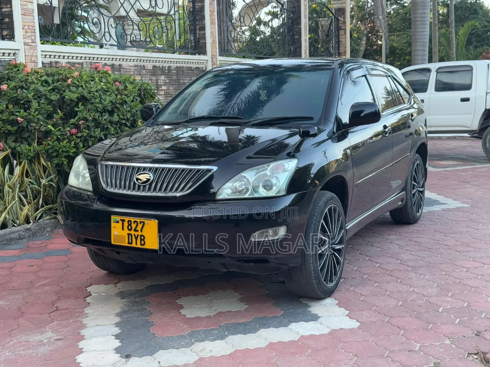 Toyota Harrier 2004 Black