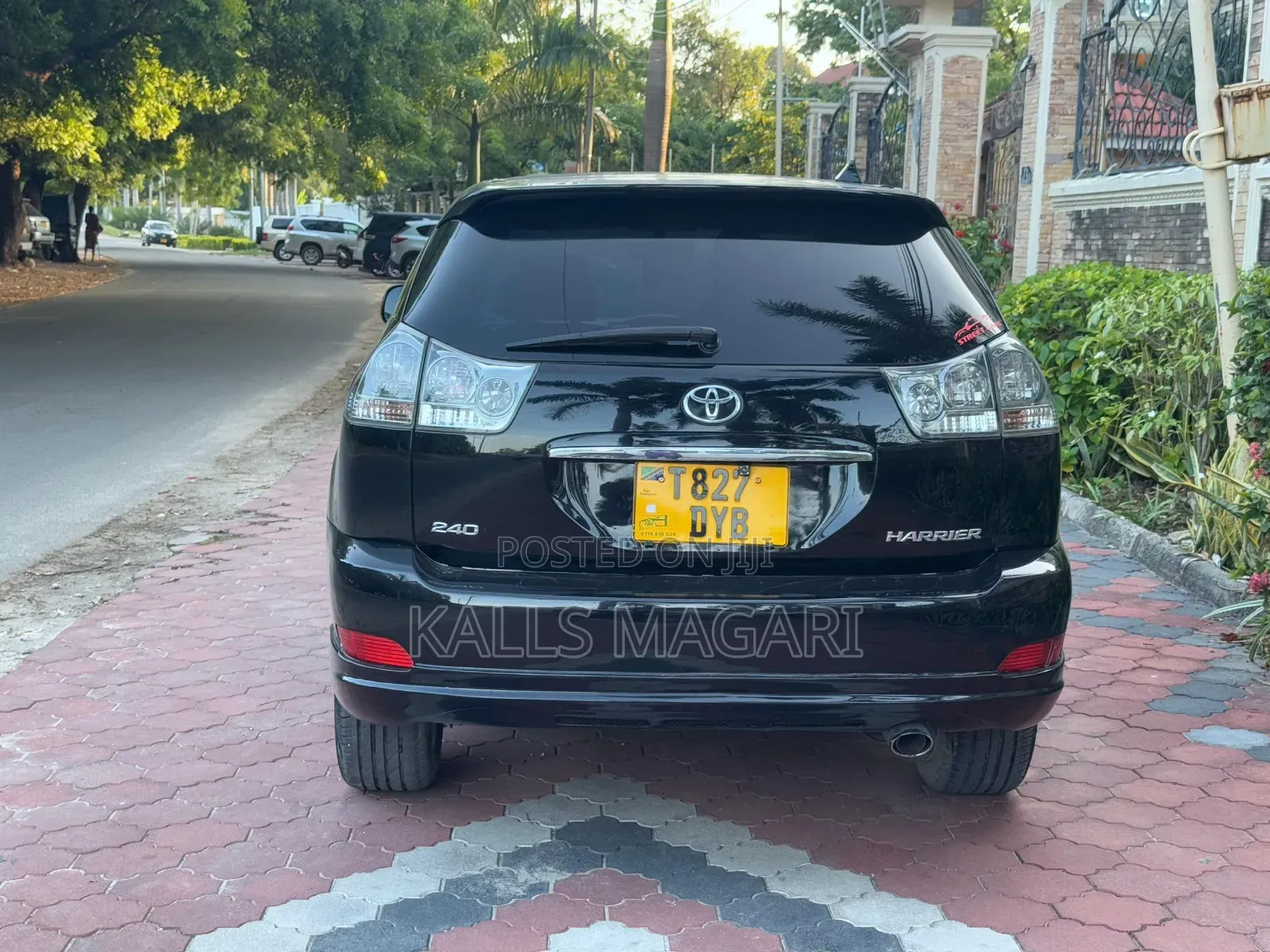 Toyota Harrier 2004 Black