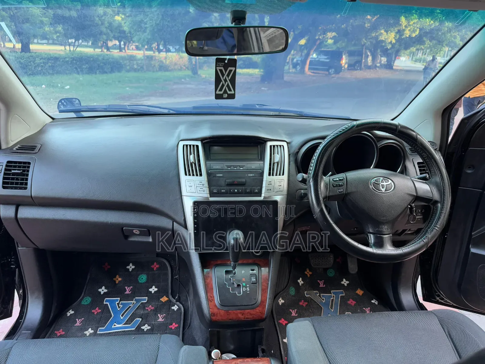Toyota Harrier 2004 Black